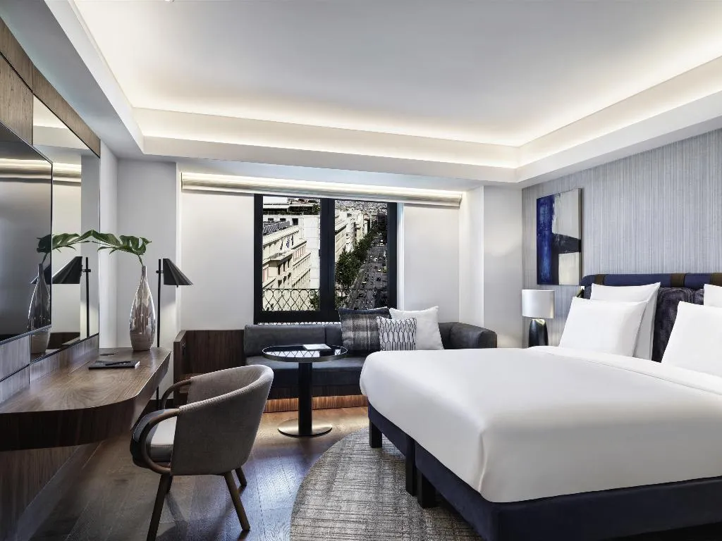 Room DELUXE KING BED Room, Athens Capital Center Hotel-MGallery, Athens
