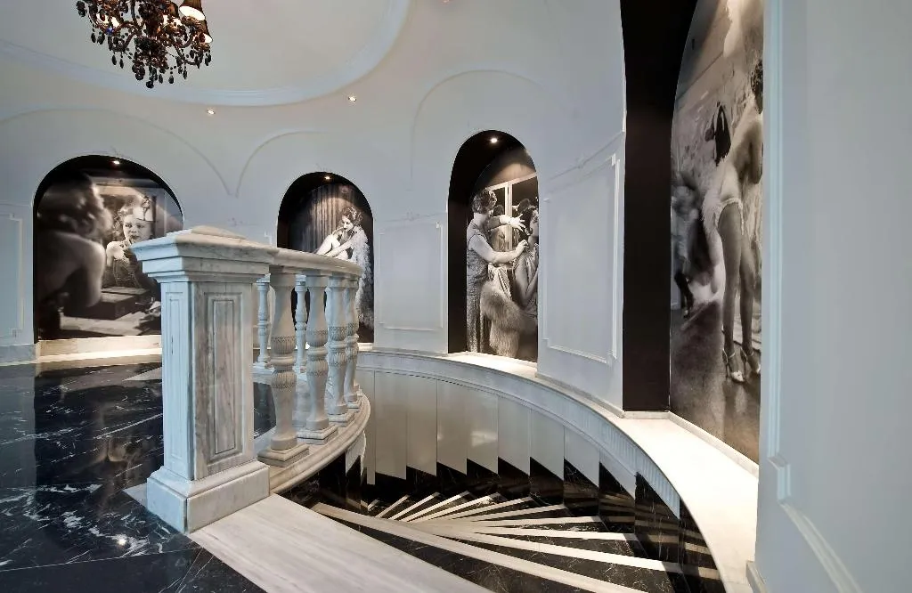 Sports and Entertainment, Vincci Via 66, Madrid