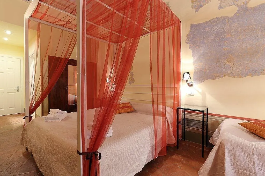 Room, Uffizi Harmony, Florence