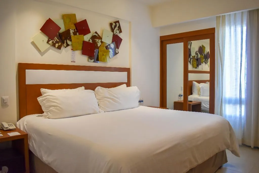 Room STANDARD Room, Ambiance Suites Cancun, Cancun Area