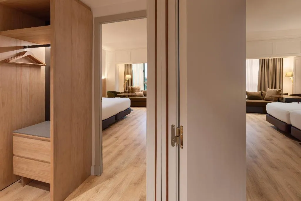 FAMILY ROOM CONNECTING ROOM Room, Melia Barajas, Madrid