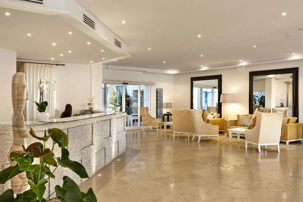 Lobby, Grand Hotel Cannigione 5*L, Olbia
