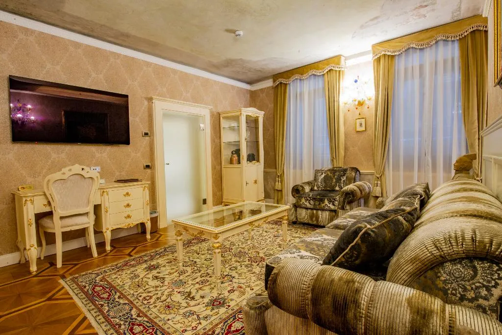 SUITE CANAL VIEW Room, Ego Boutique Hotel The Silk Road, Venice