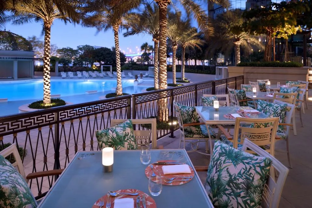 Restaurant, Palazzo Versace Dubai, Dubai