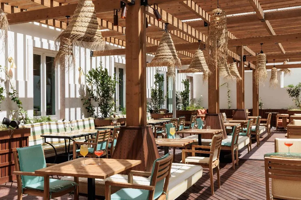 Restaurant, Locke De Santa Joana, Lisbon