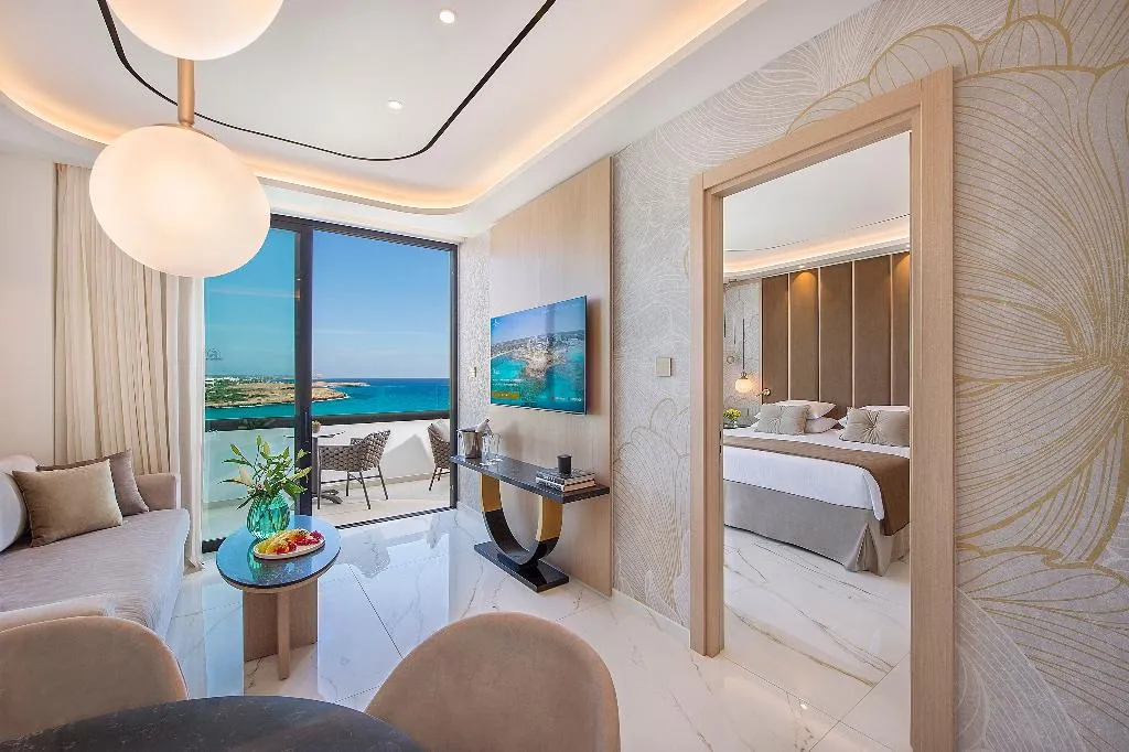 SUITE EXECUTIVE Room, Adams Beach Hotel, Cyprus