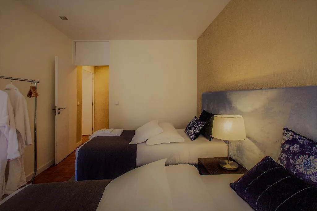 APARTMENT TWO BEDROOMS Room, Casas do Porto - Ribeira Apartments, Porto