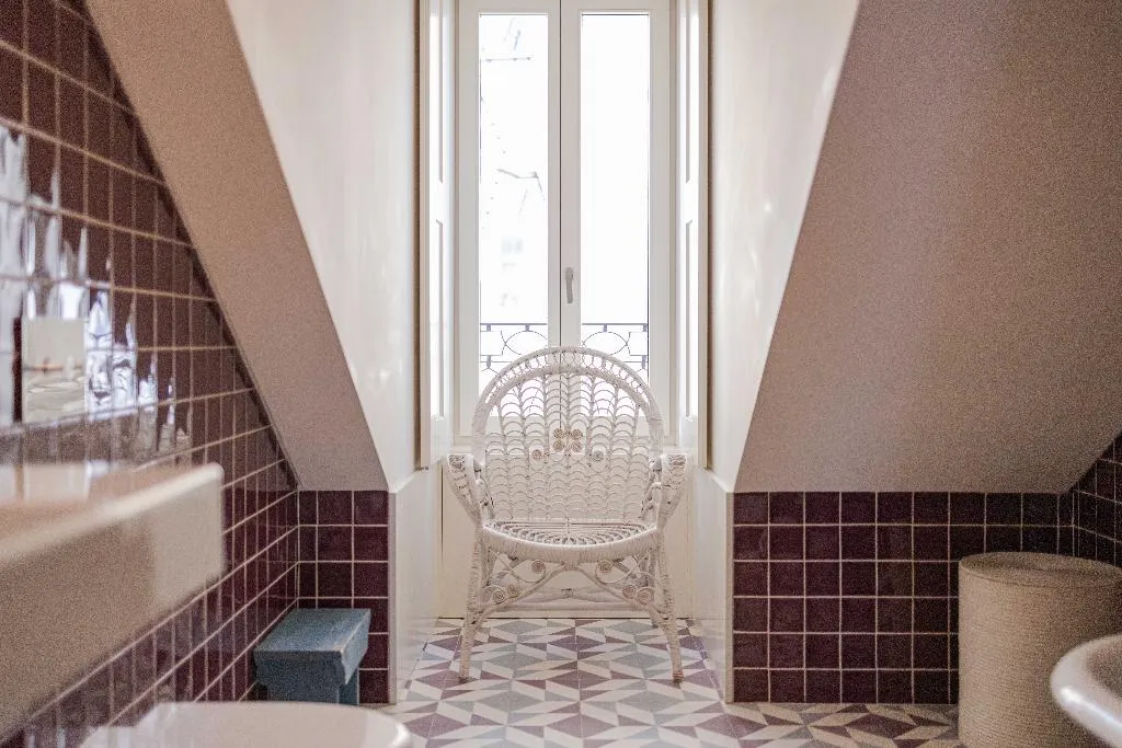 APARTMENT DELUXE ONE BEDROOM Room, Almaria - Edificio Da Corte, Lisbon