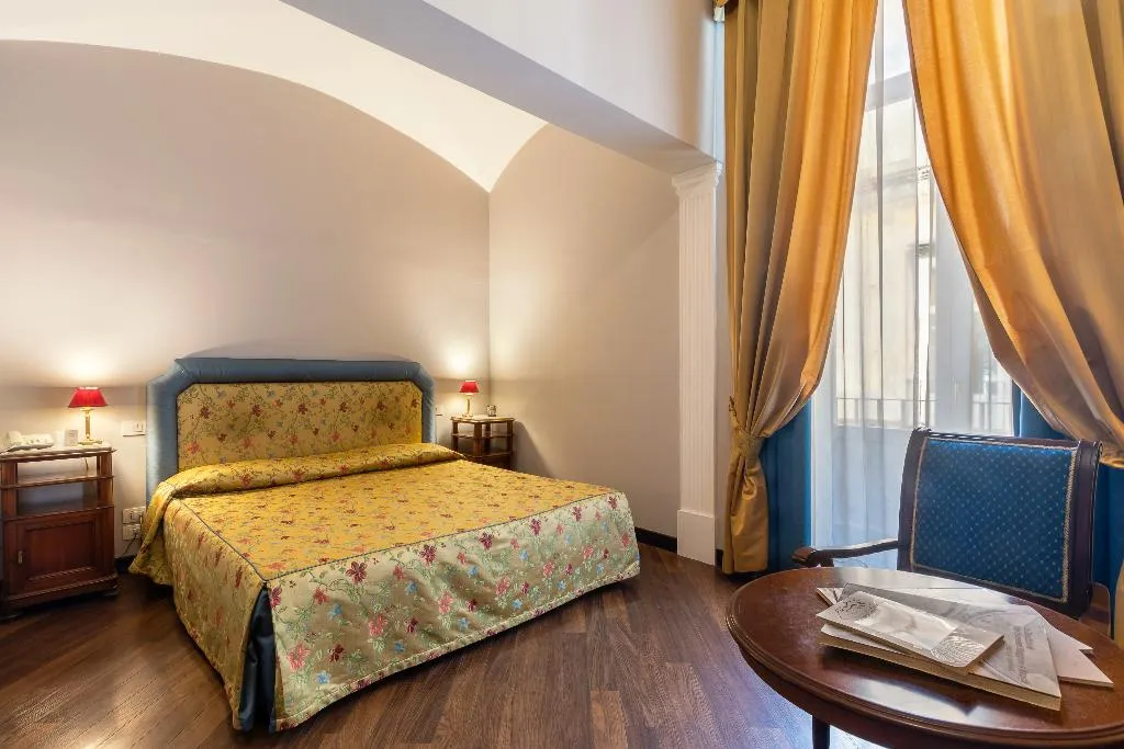 Double or Twin SUPERIOR Room, Decumani Hotel de Charme, Naples