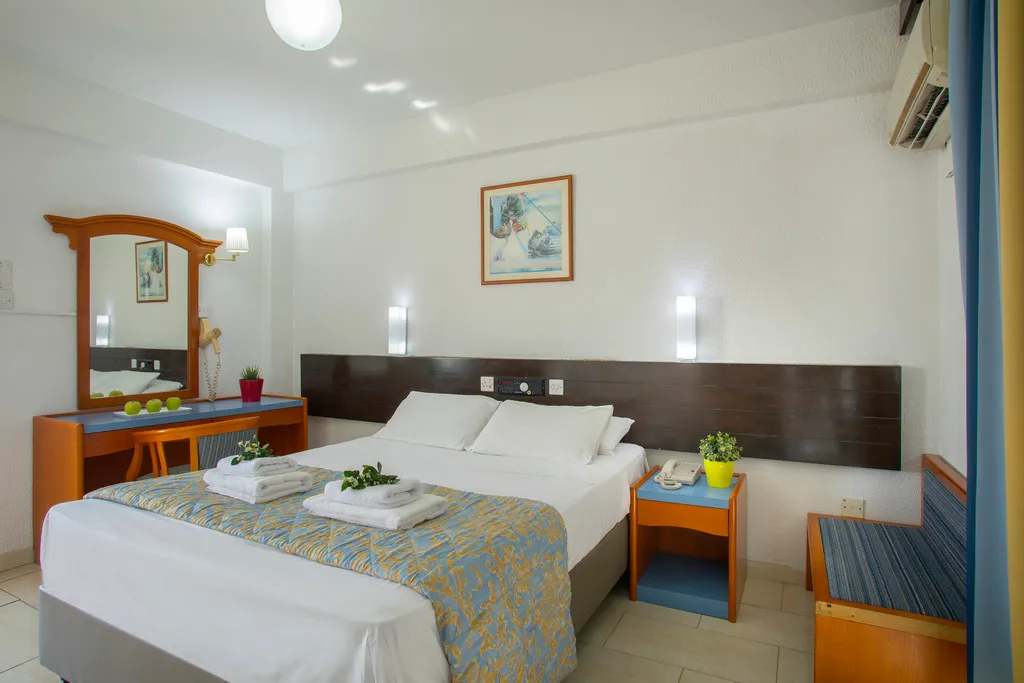 Room, Cactus, Cyprus