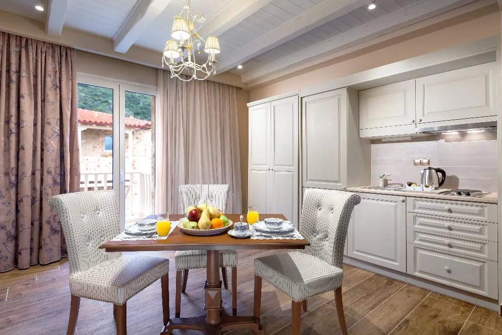 SUITE PREMIUM Room, Kyniska Palace Conference & Spa, Athens