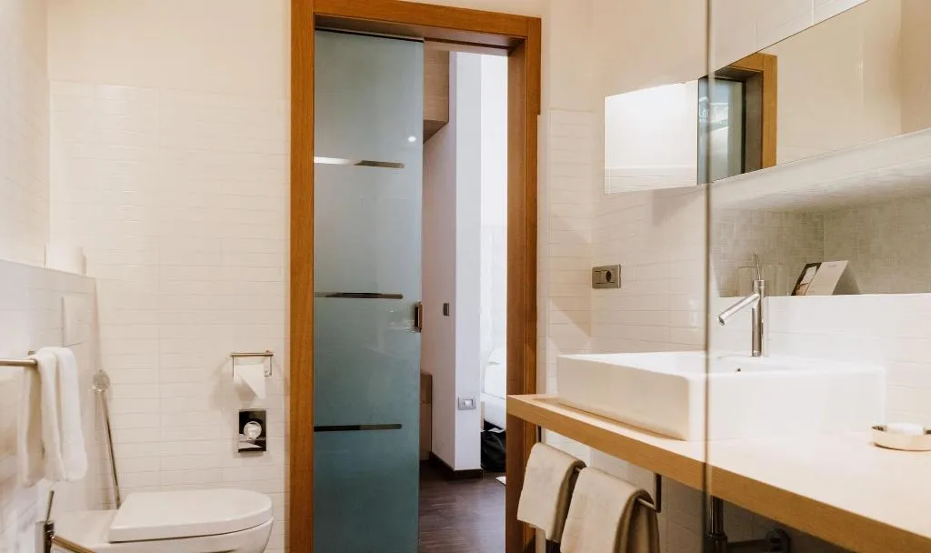 Room, Lac Salin Spa & Mountain Resort, Milan