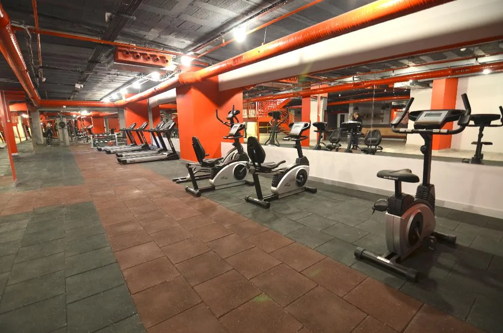 Sports and Entertainment, Coordinat Suites, Izmir