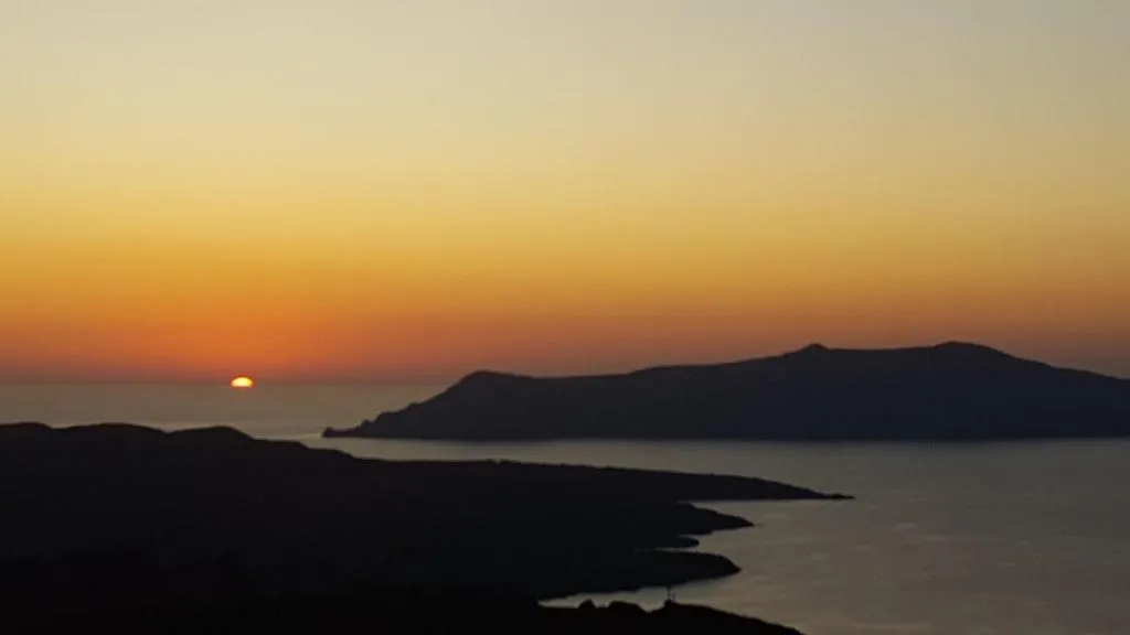 General view, Pleasure Beachside Studios, Santorini