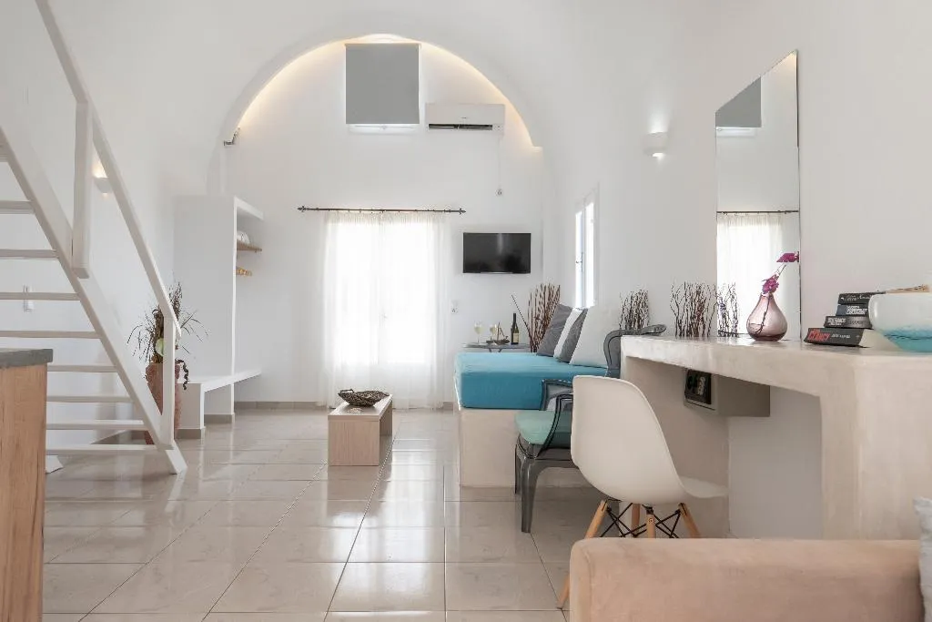 VILLA HONEYMOON Room, Bella Santorini, Santorini
