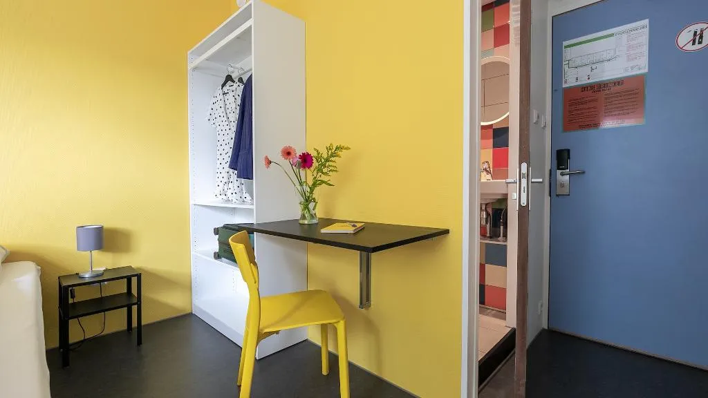 TWIN DELUXE Room, Hans Brinker Hostel, Amsterdam