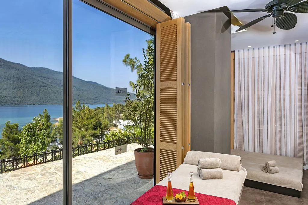 Sports and Entertainment, Titanic Luxury Collection Bodrum, Bodrum