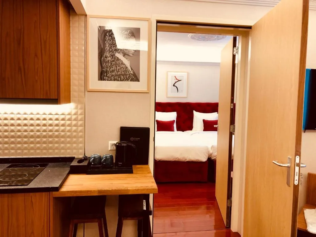 DOUBLE WITH TERRACE Room, Chasse Residency Hotel, Amsterdam
