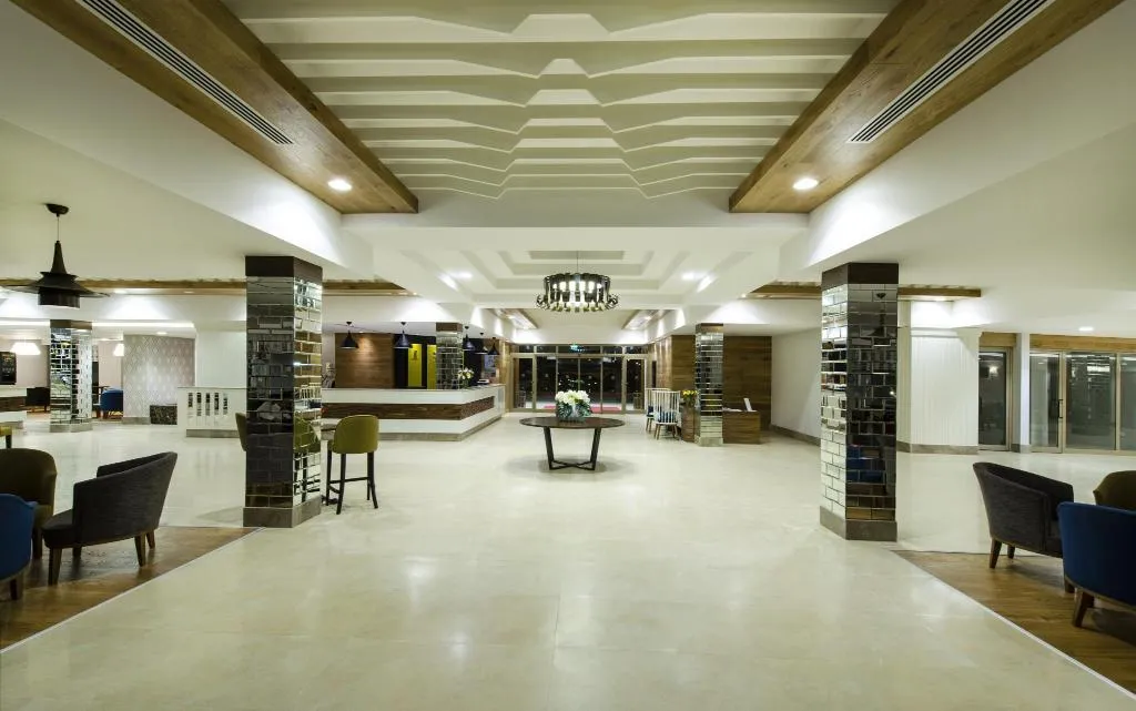 Lobby, Grand Park Lara, Antalya