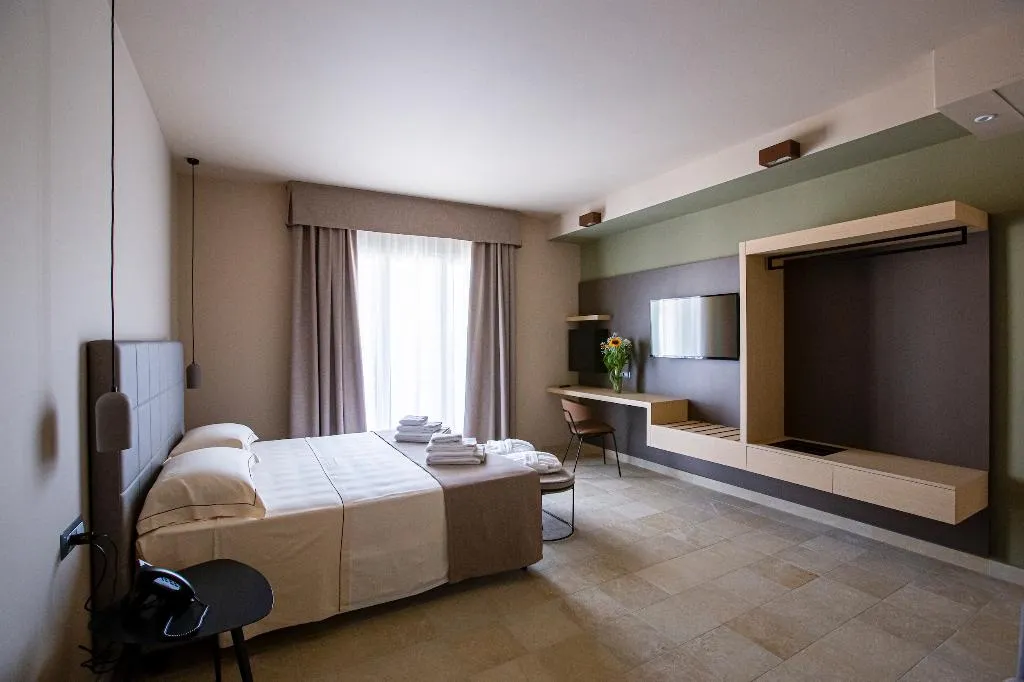 TRIPLE STANDARD Room, Charme Simon Bolivar, Catania