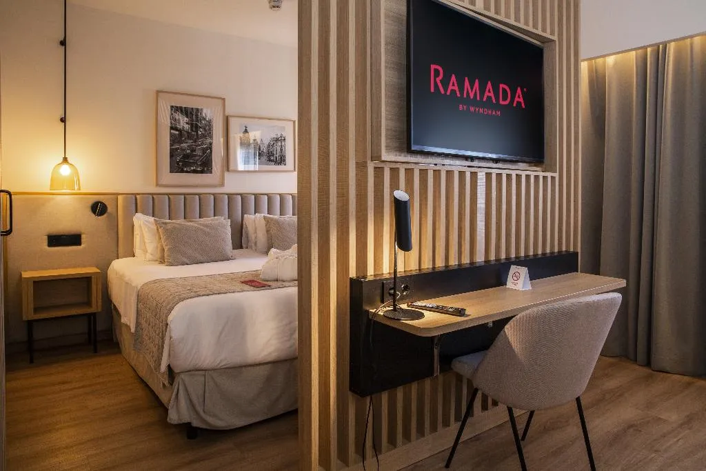 DOUBLE SUPERIOR Room, Ramada by Wyndham Madrid Getafe, Madrid