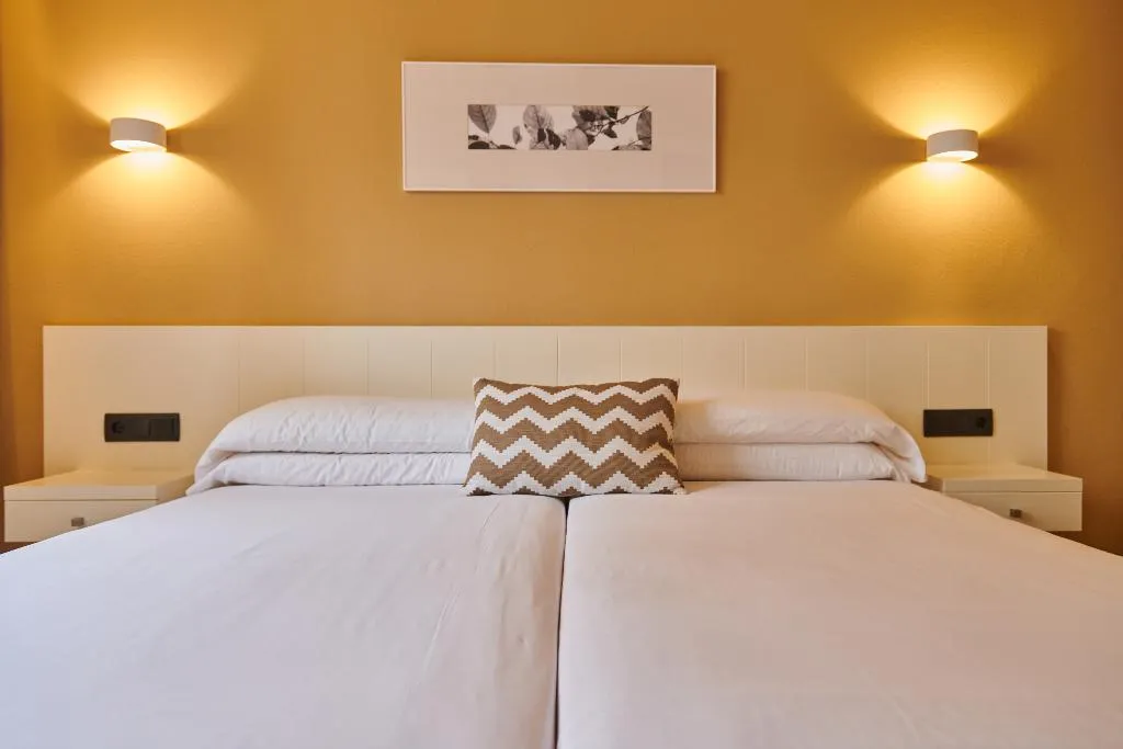 Room, Protur Badia Park Aparthotel, Majorca