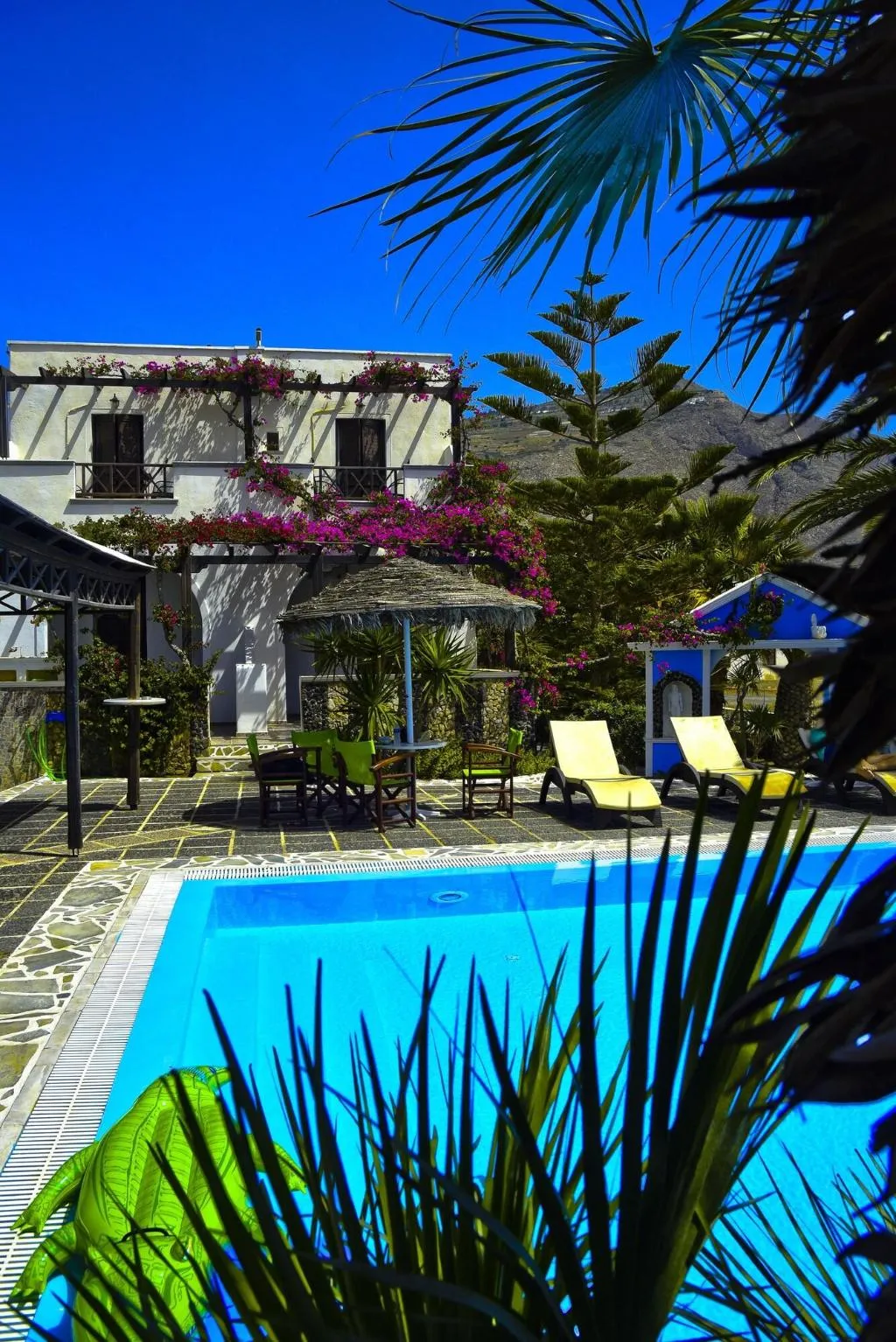 Sports and Entertainment, Holiday Beach Resort, Santorini