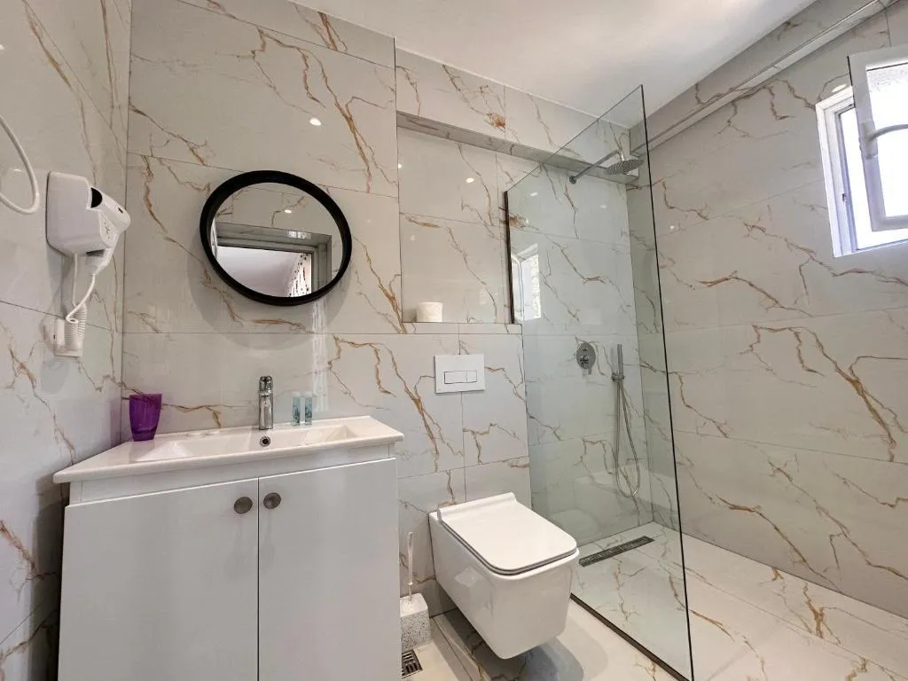 DOUBLE DELUXE Room, Hotel Bella Vista, Southern Albania