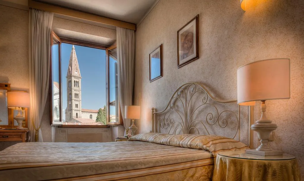 DOUBLE SUPERIOR Room, Palazzo Dal Borgo, Florence