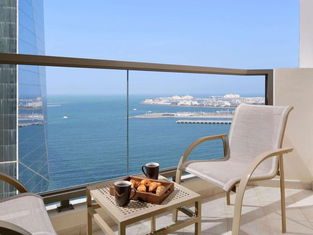 Room, Movenpick Hotel Jumeirah Beach, Dubai