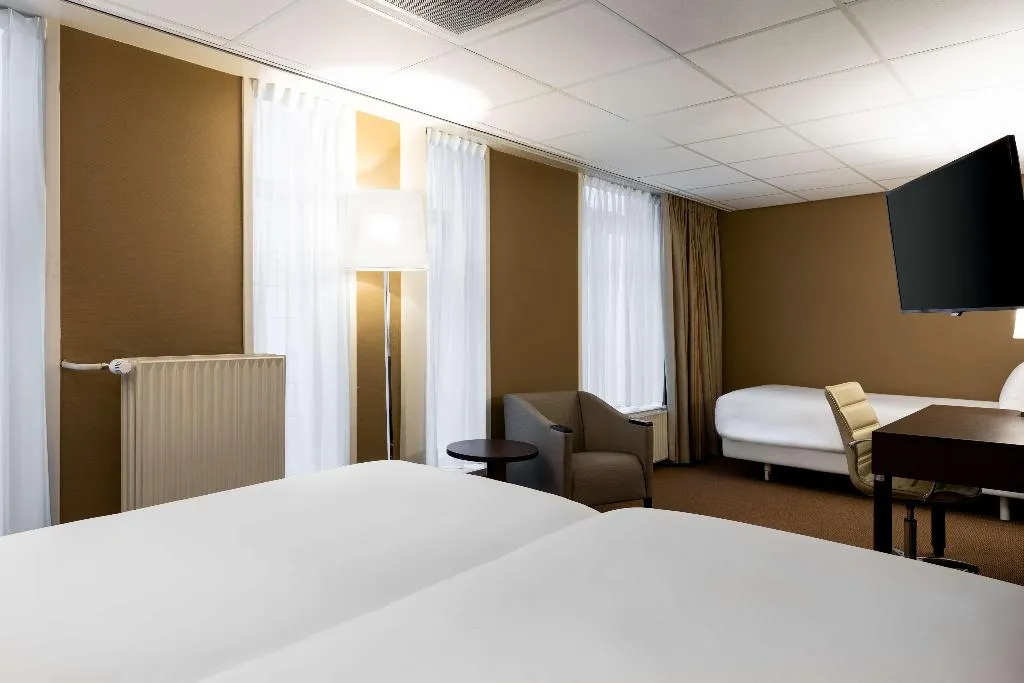TRIPLE STANDARD Room, NH Centre Utrecht, Amsterdam