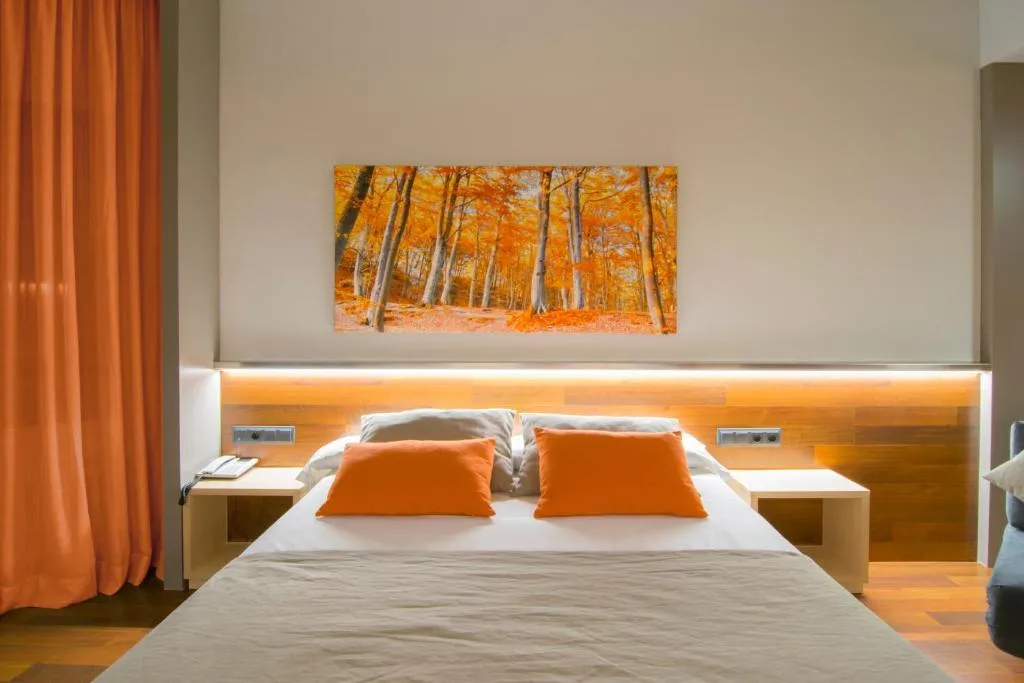 DOUBLE SUPERIOR Room, America Igualada, Barcelona