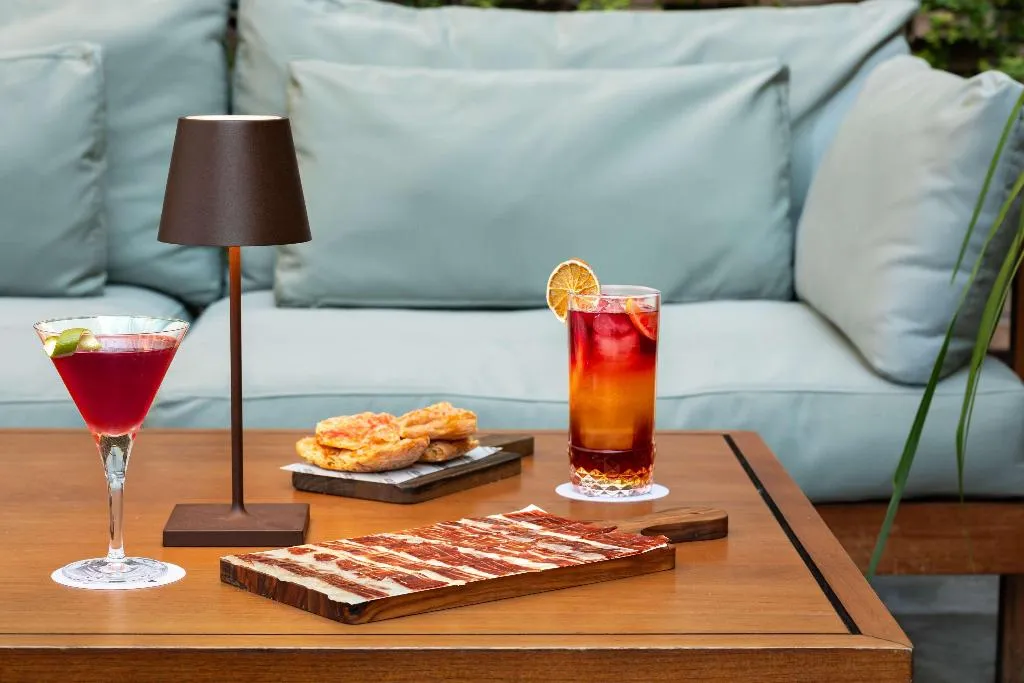 Restaurant, Alexandra Barcelona, Curio Collection by Hilton, Barcelona