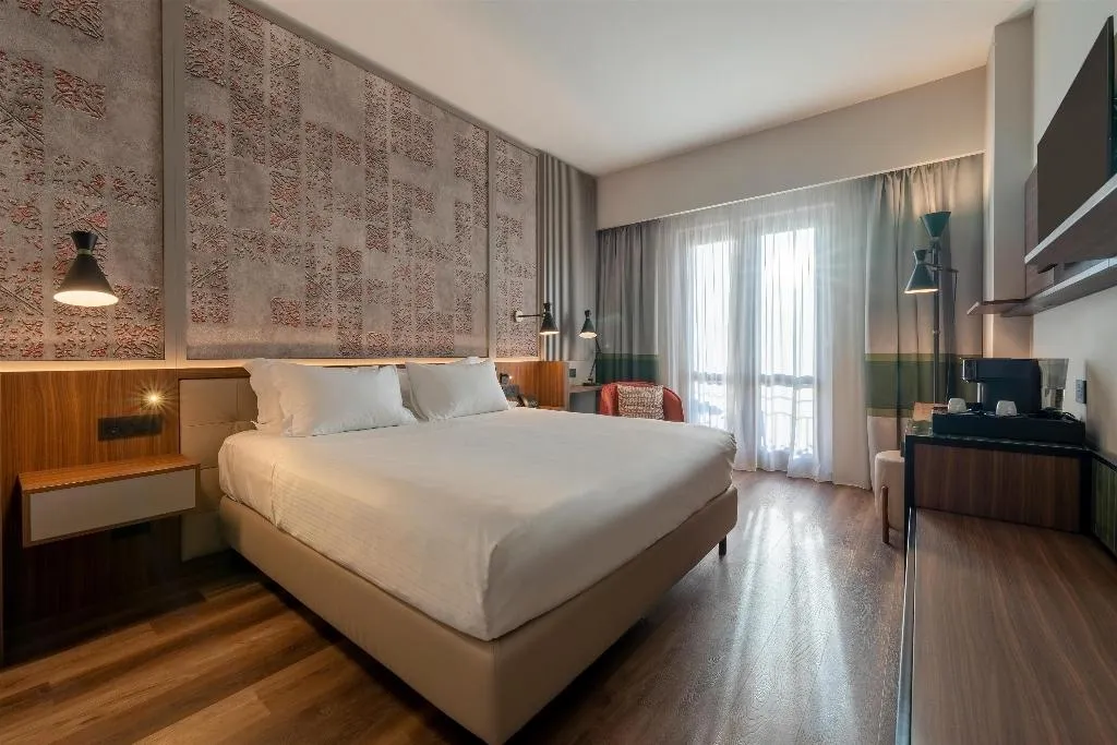 Room, Picciolo Etna Golf Resort & Spa, Curio Collection, Catania