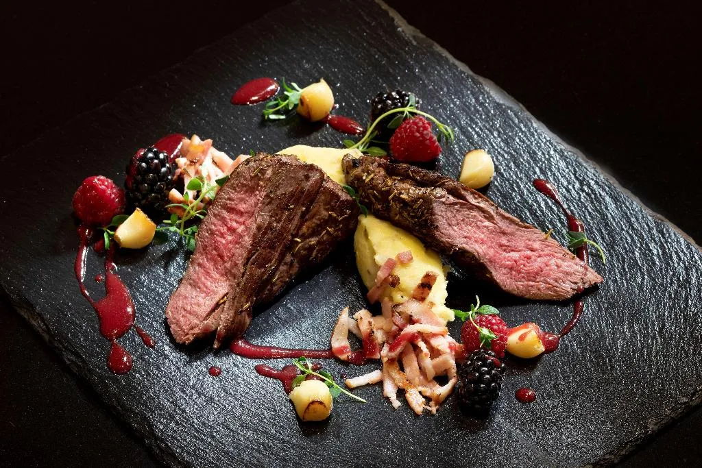 Restaurant, Park Inn by Radisson Meriton Conference&Spa Hotel, Tallinn