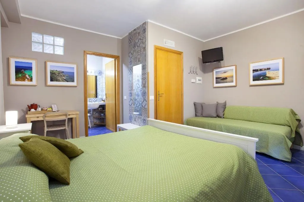 Room, TerraSole Bakery B&B, Palermo