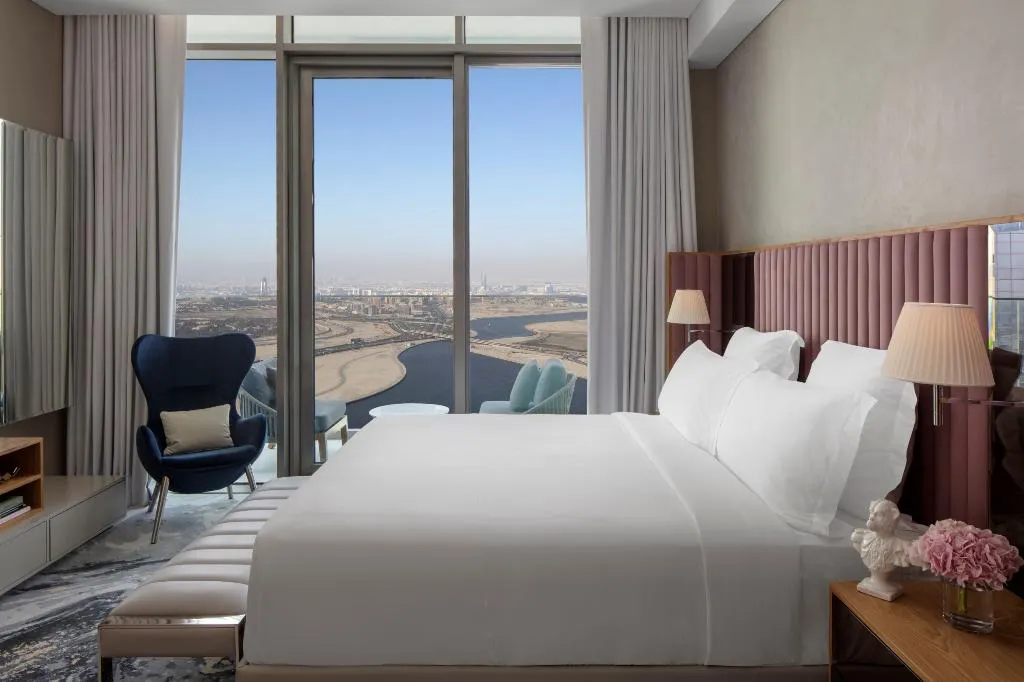 APARTMENT WITH BALCONY Room, SLS Dubai Hotel & Residences, Dubai