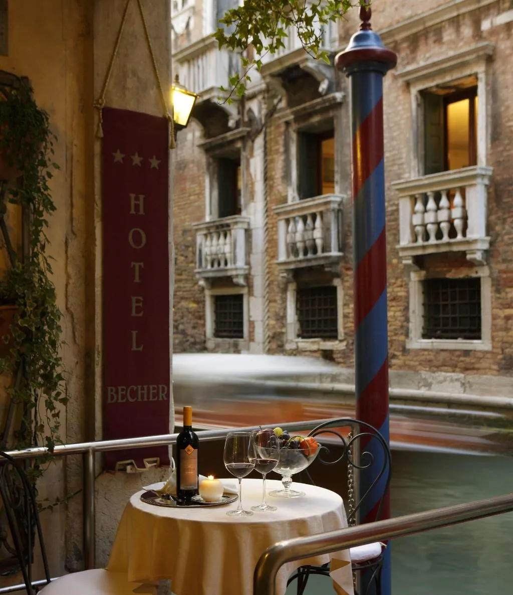 Terrace, Becher, Venice