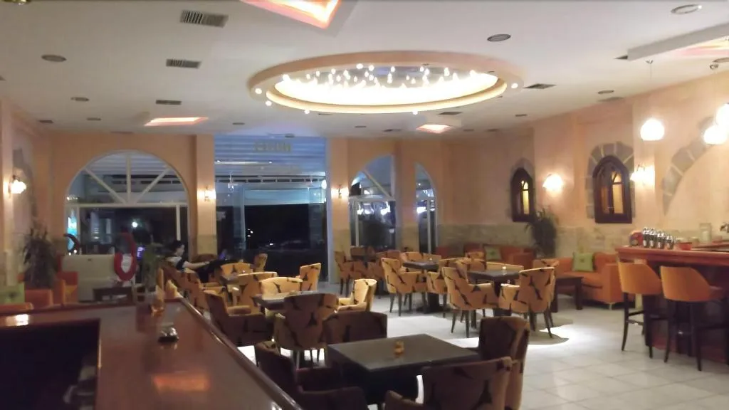 Bar, Hotel Papagalos, Halkidiki