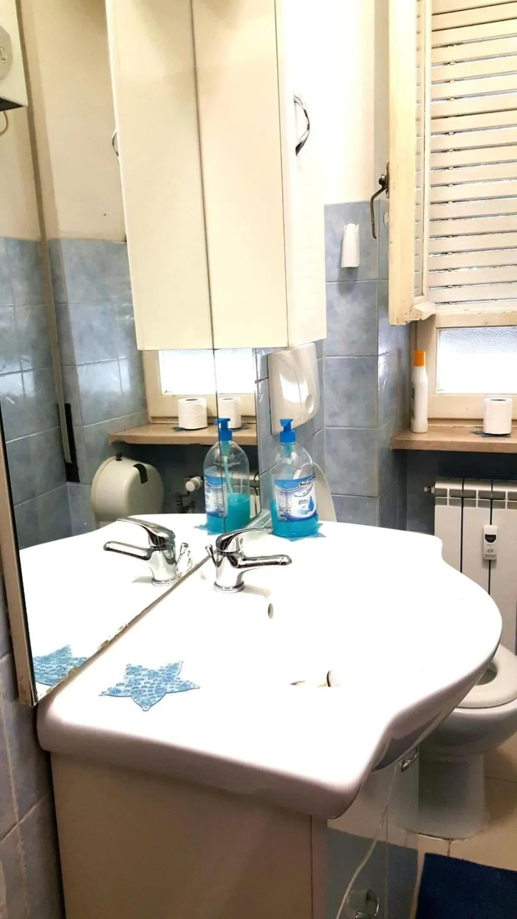 Room, B&B Piazza Ragusa, Naples