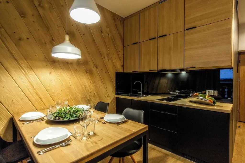 Room, ApartHotel Giewont, Krakow