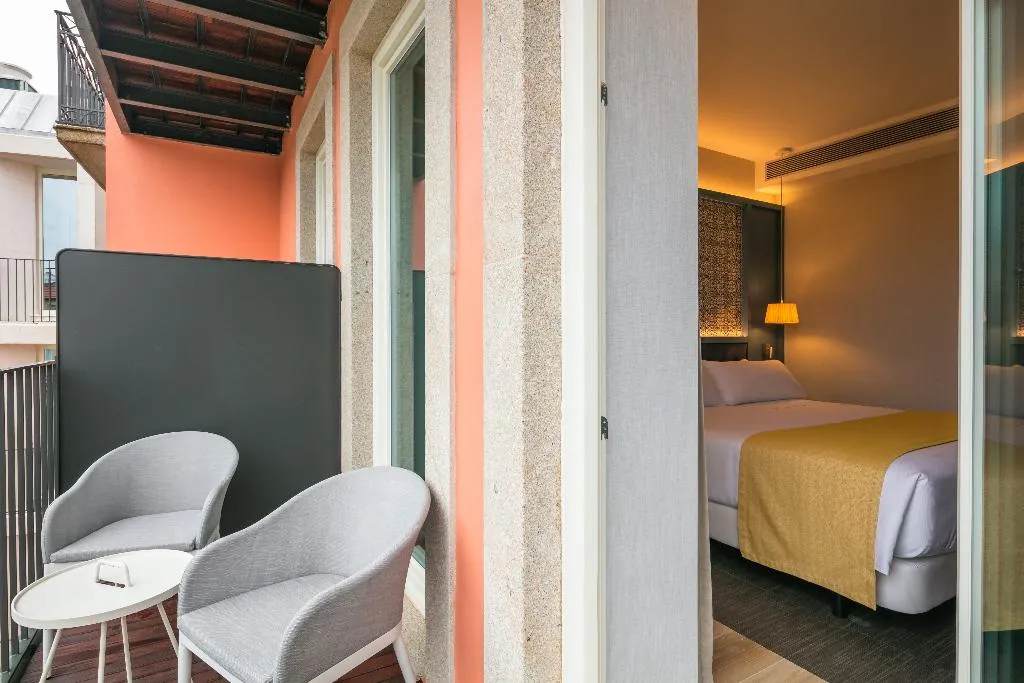 Room, Catalonia Porto, Porto