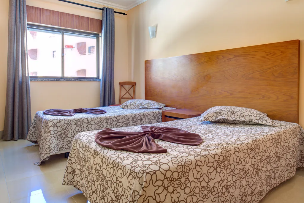 APARTMENT TWO BEDROOMS Room, Choro Mar, Algarve