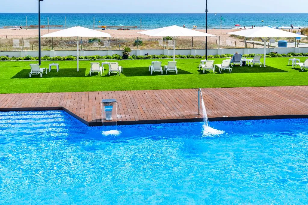 Pool, Playafels, Barcelona
