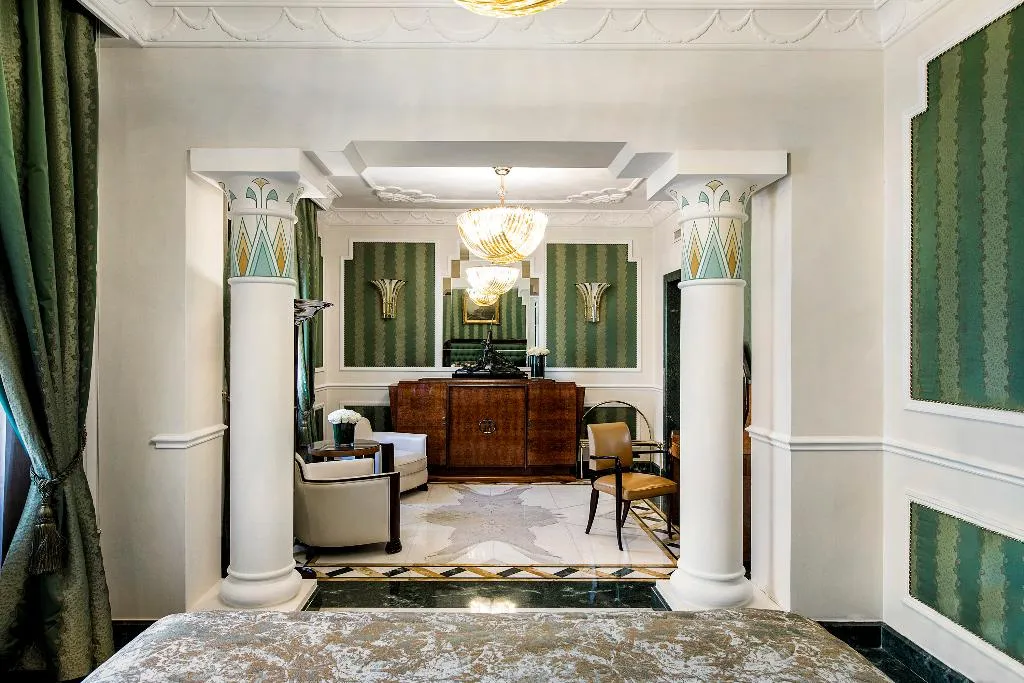 JUNIOR SUITE STANDARD Room, Baglioni Hotel Regina, Rome