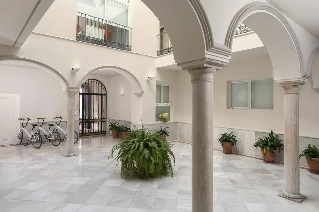 Lobby, Suites Sevilla Plaza, Seville