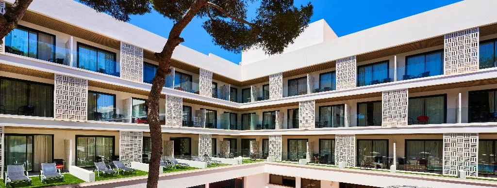 Terrace, S'Entrador Playa, Majorca