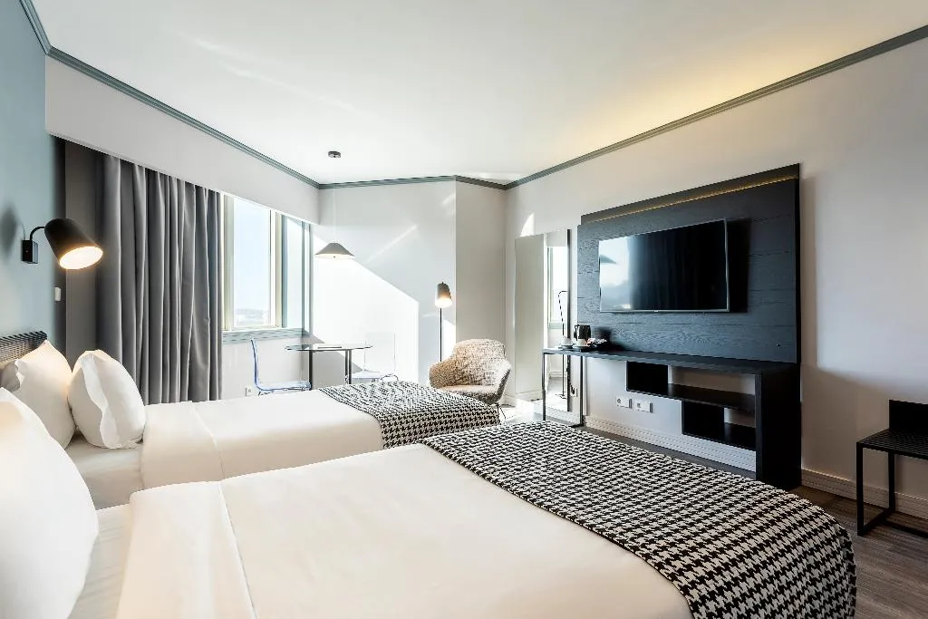 Double or Twin COMFORT Room, HF Fenix Porto, Porto