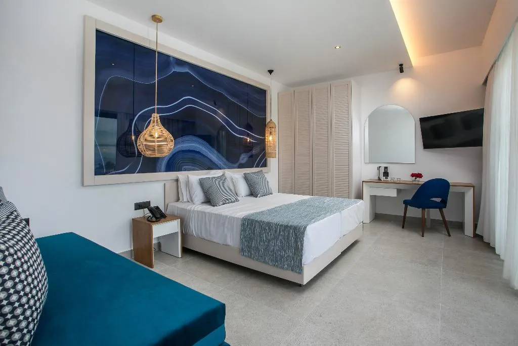 SUITE SUPERIOR WITH PRIVATE POOL Room, Lindos Bay Suites, Rhodes