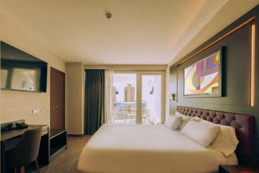 FAMILY ROOM PREMIUM Room, Marina Resort Benidorm-The Original Benidorm Vibe, Costa Blanca